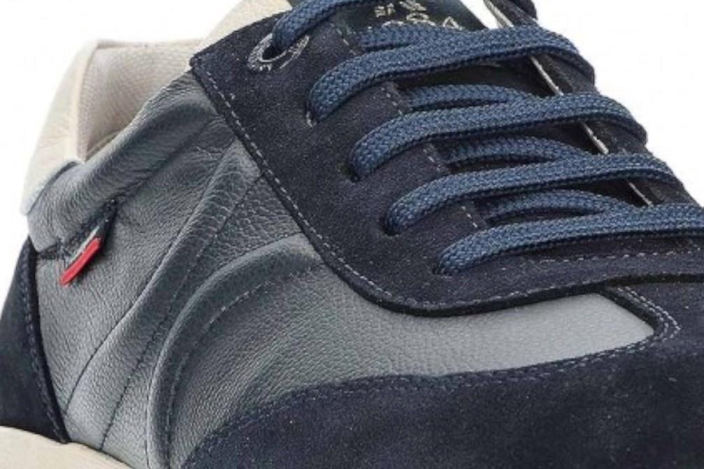 Zapatillas deportivas Callaghan 43721 Amanci en azul para hombre
