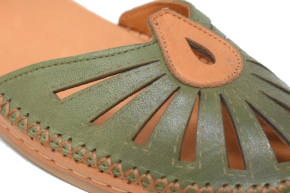 Sandalias semi-cerradas Erase 383-178 en oliva para mujer