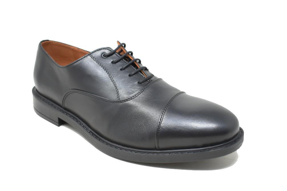 Blucher para hombre de color negro