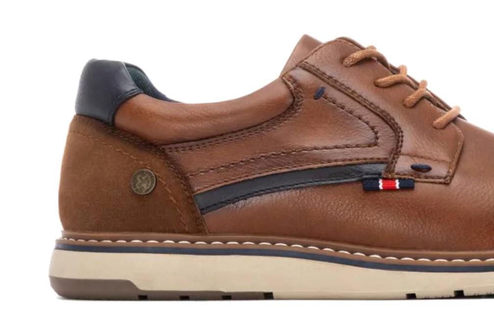 Zapatos oxford XTI 144511 en camel