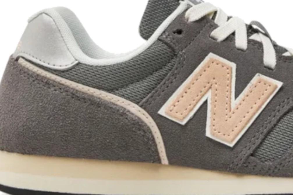Zapatillas New Balance WL373GW2 en gris para mujer