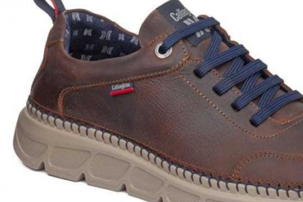 Zapatos con cordones Callaghan CIRCULAR en color cuero
