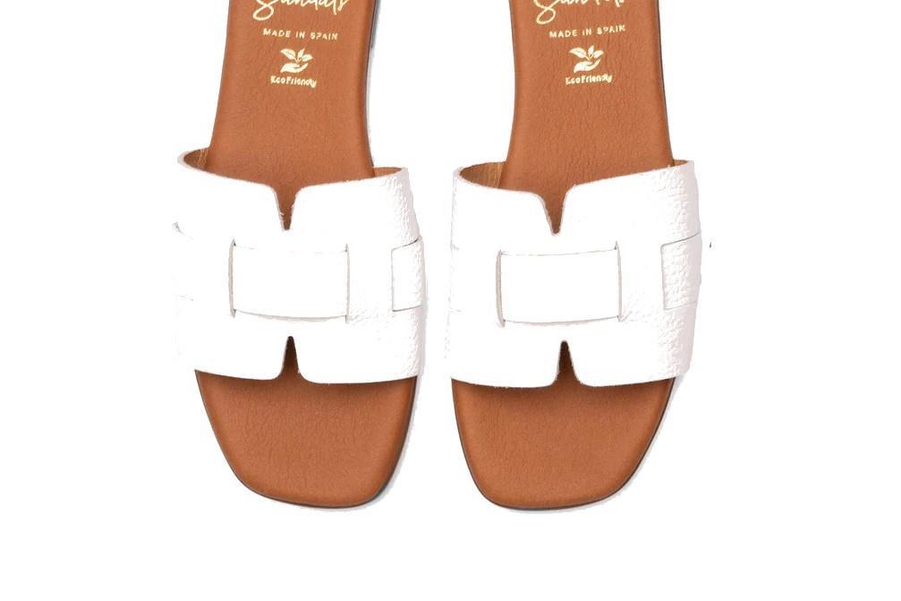 Sandalias planas Oh! My Sandals Alexia 5550 en blanco para mujer
