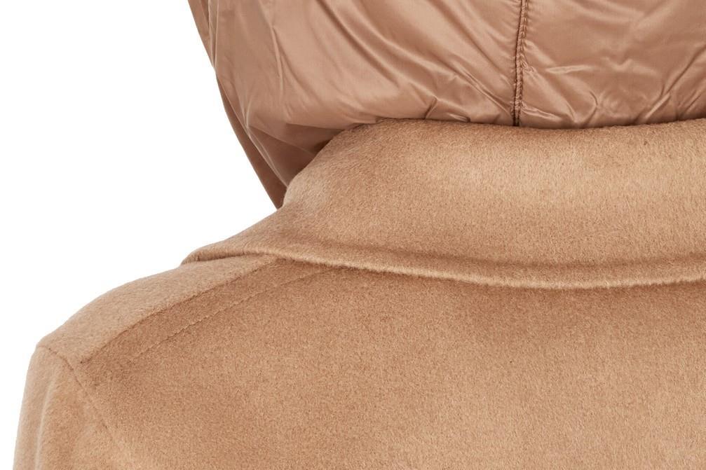 Abrigo de paño Geox Rawelle W5615D en color camel