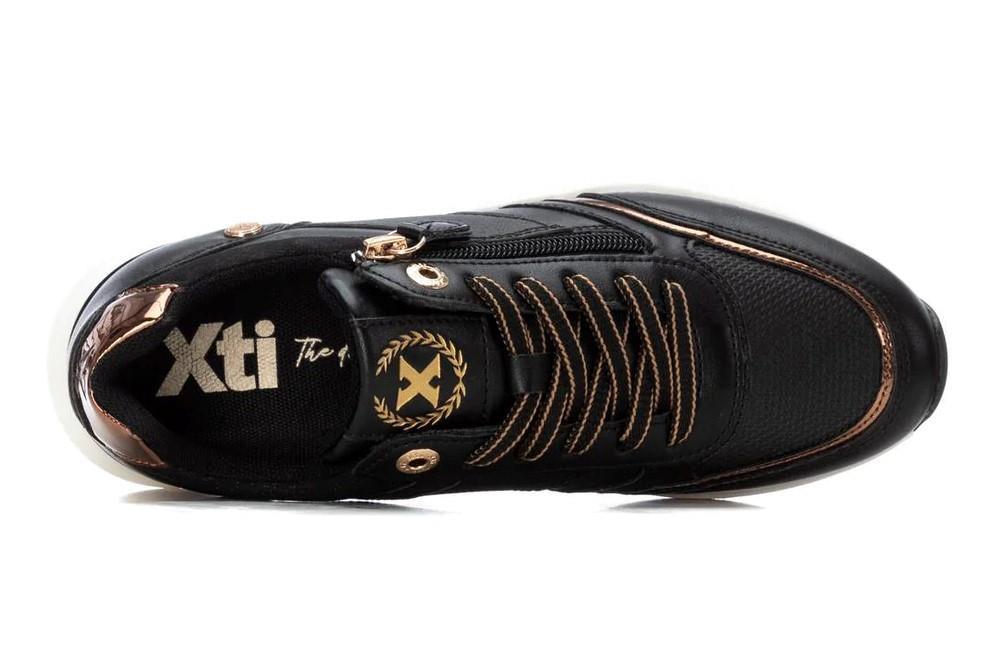 Zapatillas deportivas planas XTI 144183 en negro