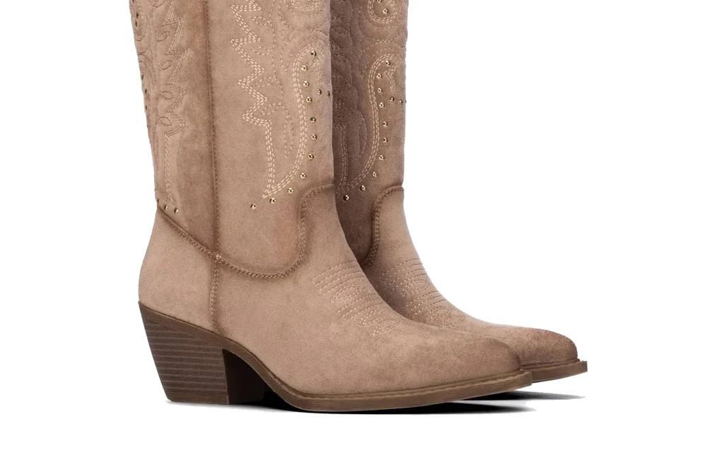 Botas cowboy XTI 146102 en beige para mujer