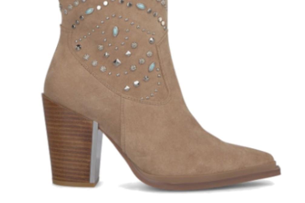 Botas altas cowboy con tachas Alma en pena I240559 en taupe