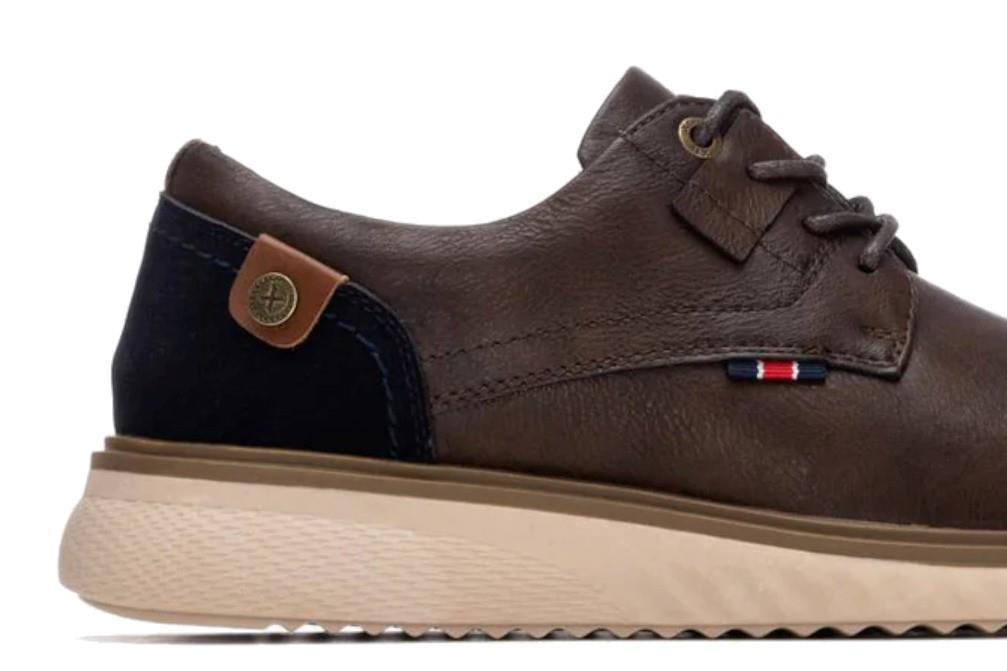 Zapatos con cordones XTI 144510 en marrón