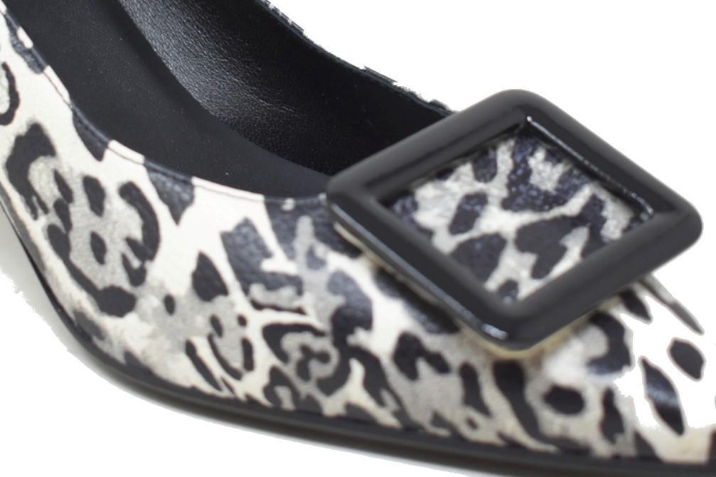 Zapatos de tavón bajo Joni 29166 en blanco y negro