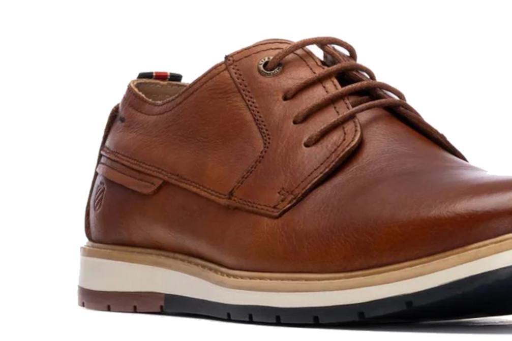 Zapatos con cordones Carmela 163903 en camel para hombre de Piel con Cordones y Suela Antideslizante