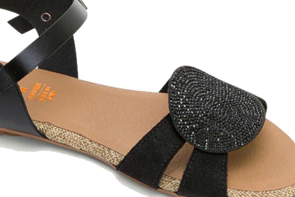 Sandalias planas Porronet Angela 3002 en negro para mujer