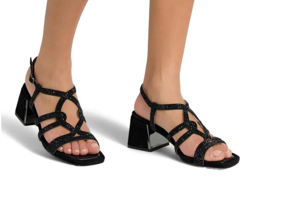 Sandalias con tacón cuadrado Alma en Pena V2550940 en negro para mujer-Zapatos de fiesta