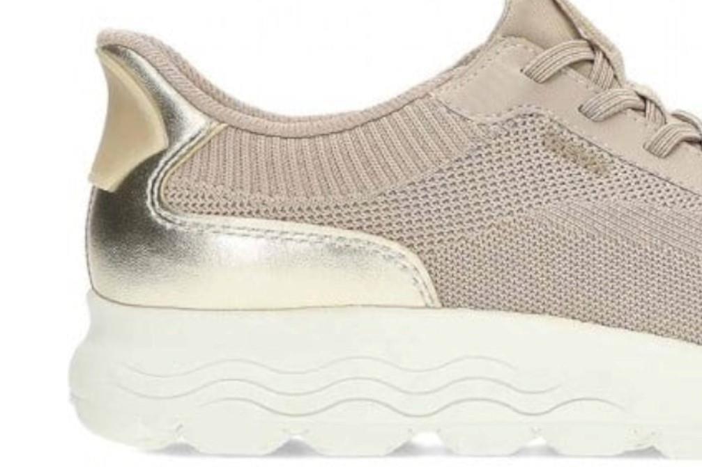 Zapatillas deportivas Geox spherica plus en taupe para mujer