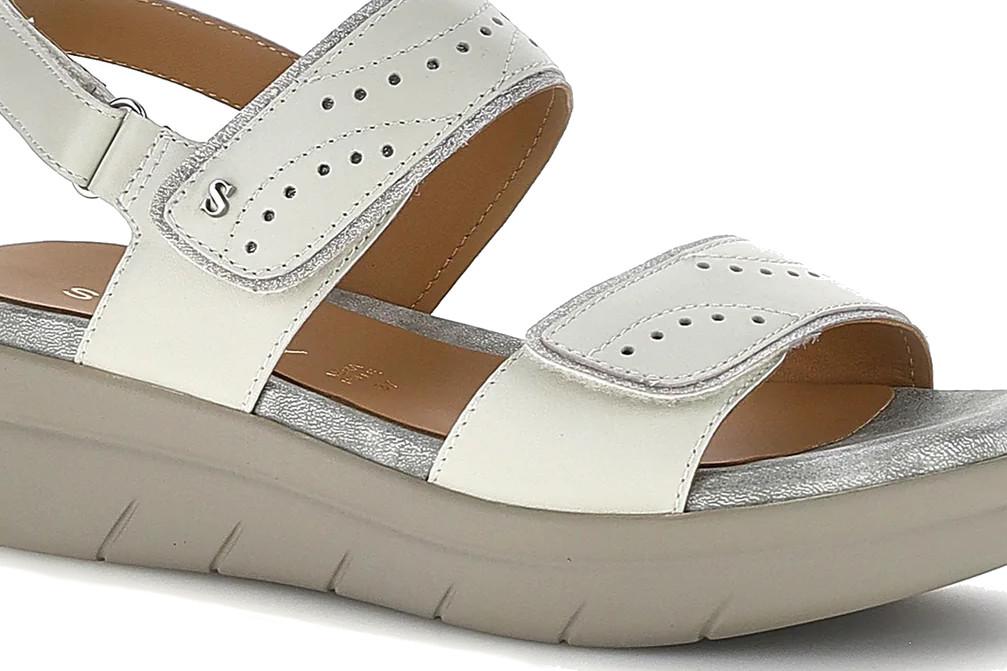 Sandalias con cuña AQUA III 31 Stonefly 223653en gris claro piel napa con glitter