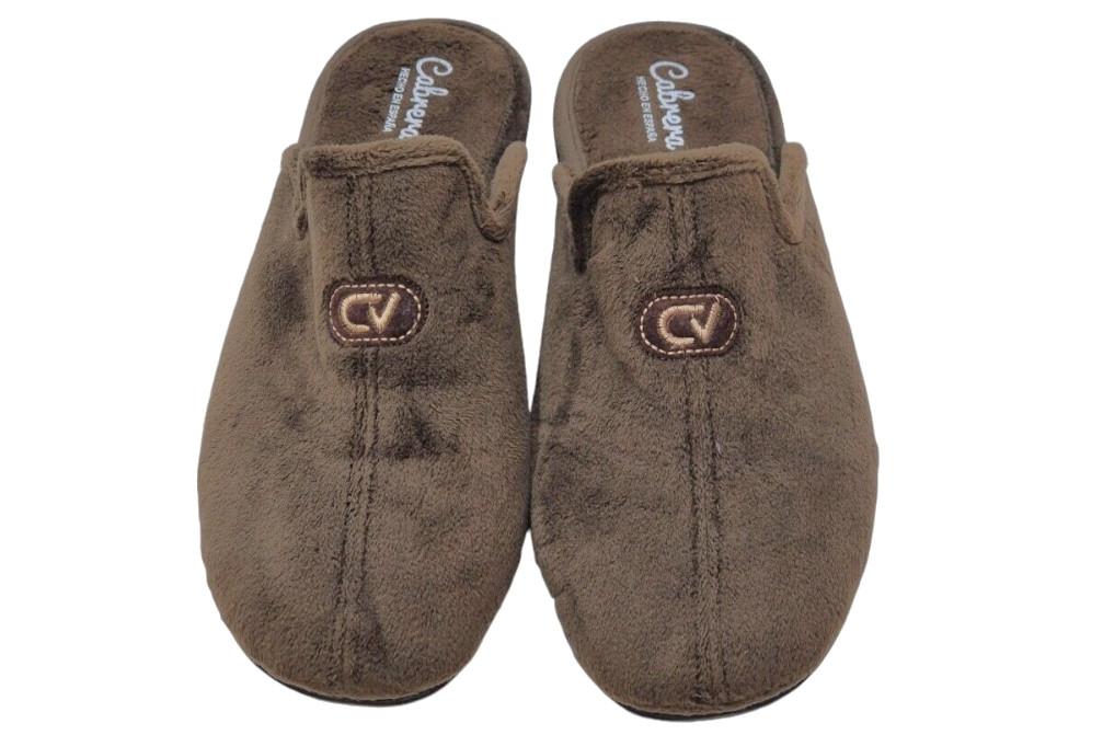 Zapatillas de casa destalonadas Cabrera 9040 en marrón