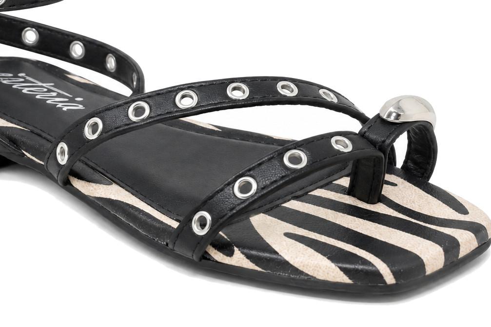Sandalias planas de Dedo Isteria 1105 Negras con estampado animal print para Mujer