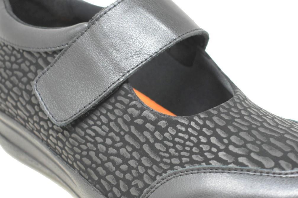 Bailarinas Dorcto Cutillas 50755 de color negro