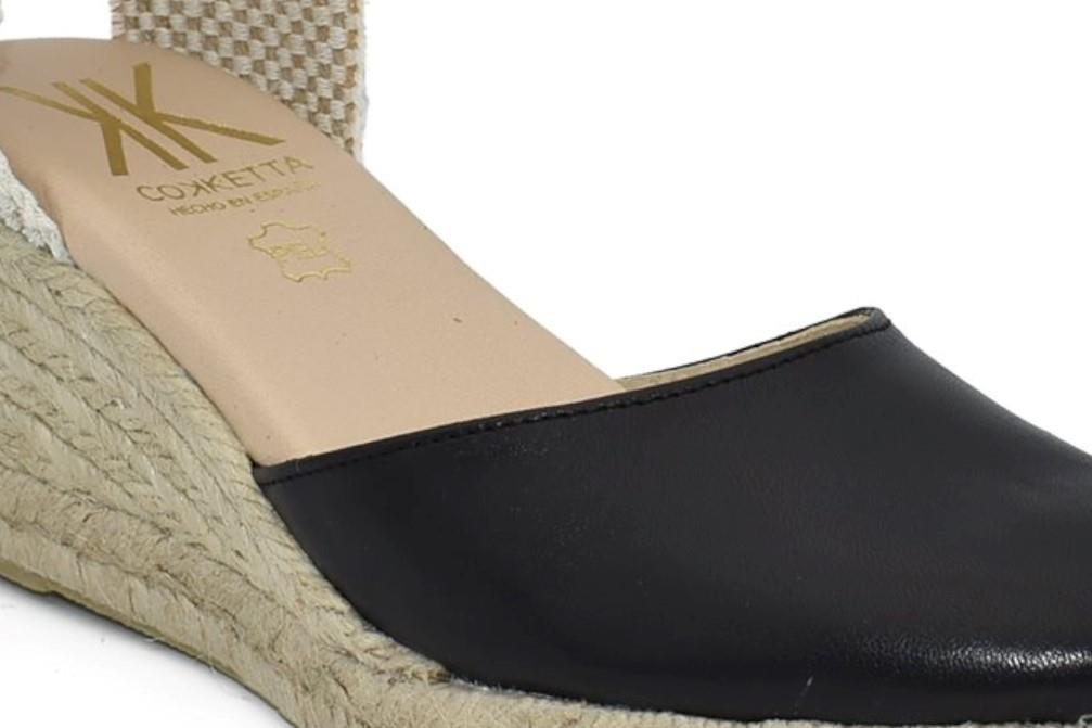 Valencianas COKKETA 5011 en negro para mujer