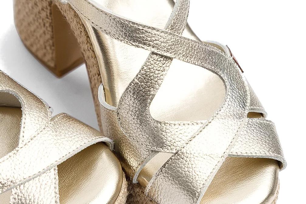 Sandalias de Tacón Popa Balares Laminado Oro Galaxy para Mujer en Piel | Elegancia y Comodidad para fiesta