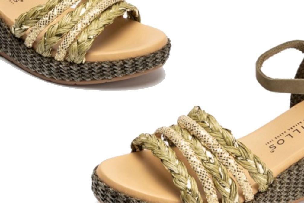 Sandalias Pitillos 5502 en color kaki para mujer