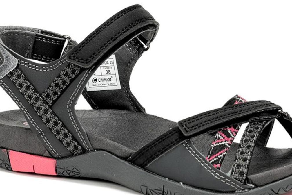 Sandalias Chiruca Valencia 03 en negro para mujer