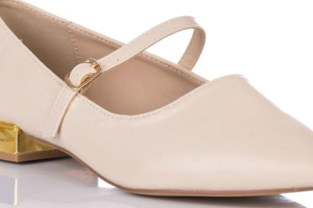 Bailarinas Isteria 24007 en beige para mujer