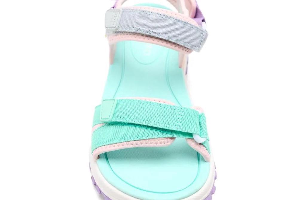 Sandalias deportivas Gioseppo MONTVILLE 75535 en multicolor