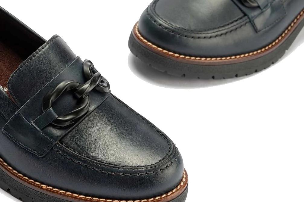 Mocasines Pitillos 20020 en negro para mujer