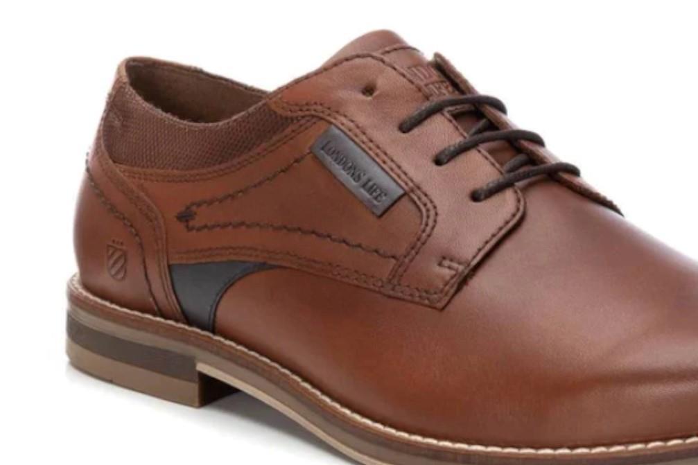 Zapatos con cordones Carmela 161452 en cuero para hombre