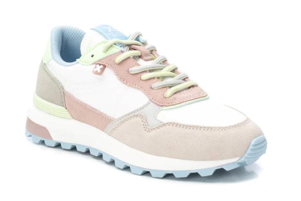 Zapatillas deportivas XTI 143663 en beige para mujer