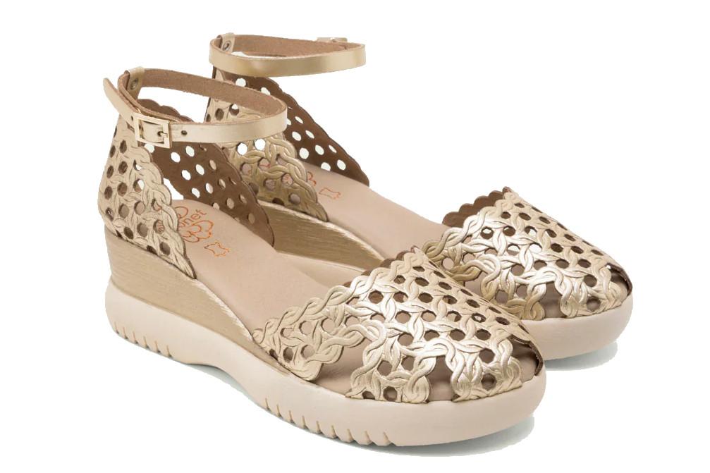 Sandalia de cuña de piel trenzada Porroent 3263 EVA oro – Bailarina con cuña metalizada cómoda hecha en España