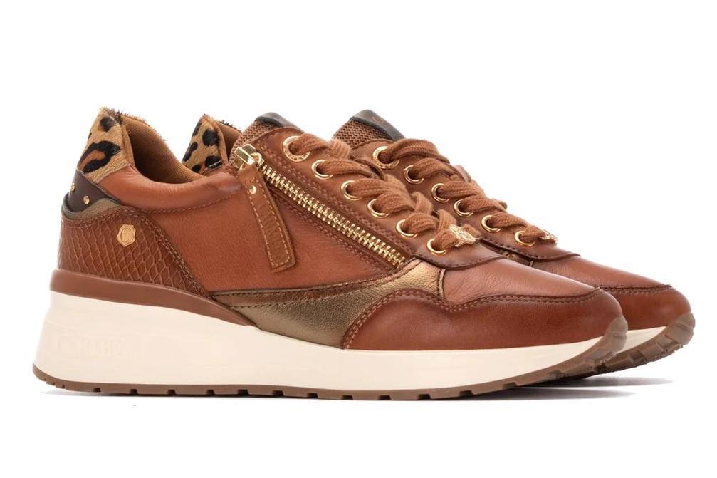 Zapatillas deportivas Carmela 162442 en camel para mujer