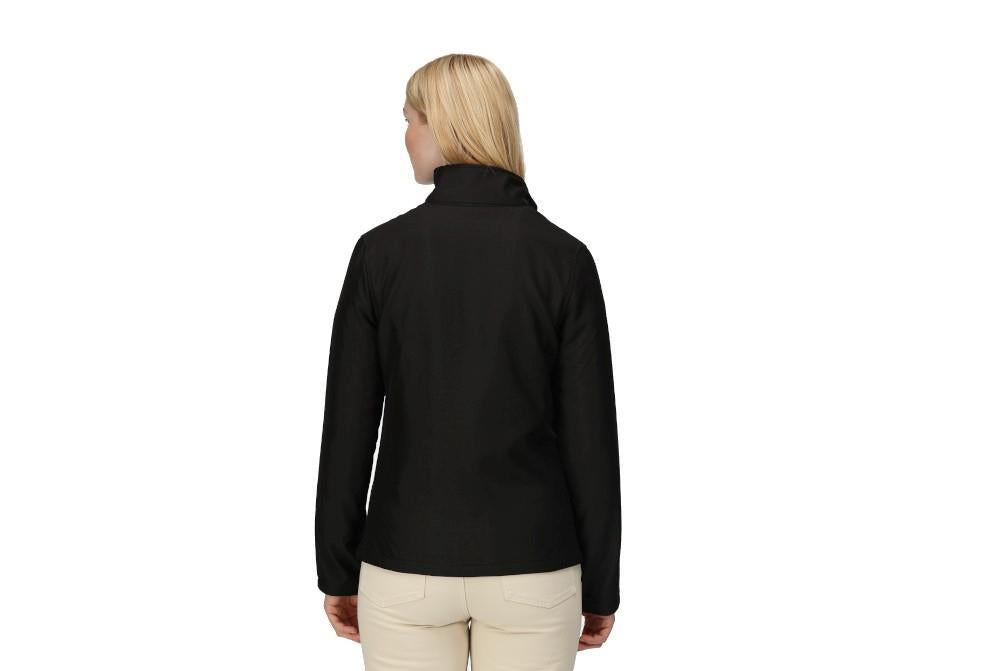 Chaqueta Regatta Profesional TRA629 para mujer en negro