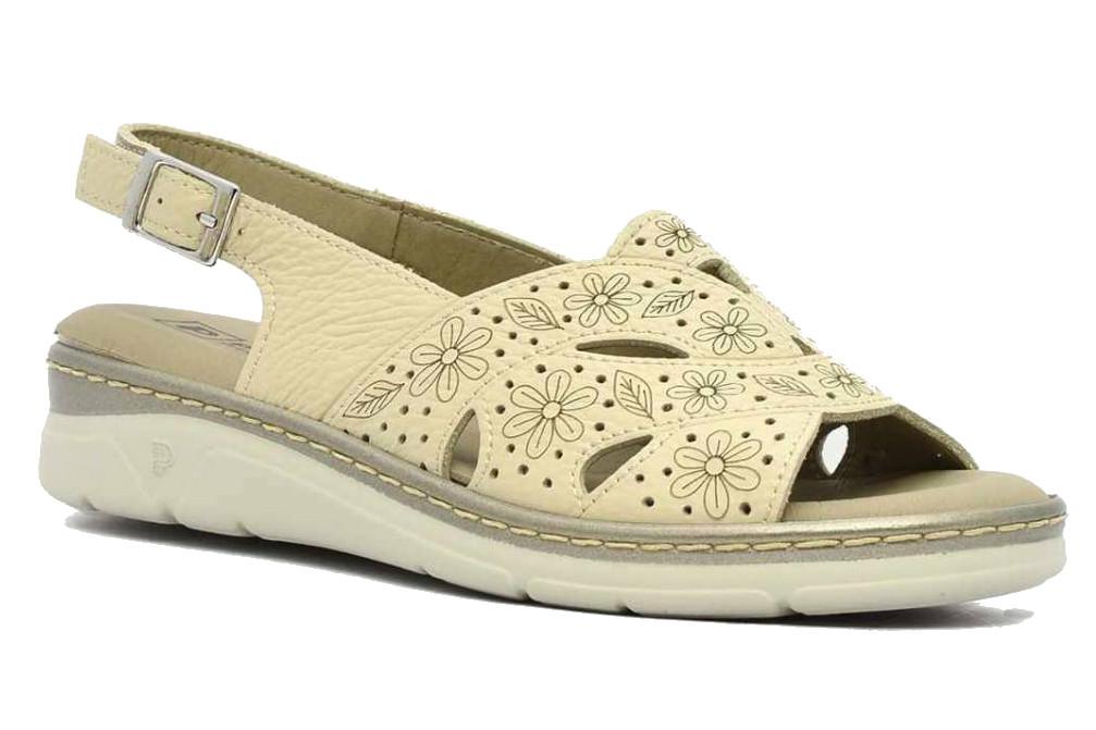 Sandalias cómodas Pitillos 11001 en color beige de mujer
