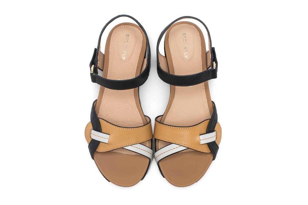 Sandalias planas Stonefly Elody 26 en negro para mujer