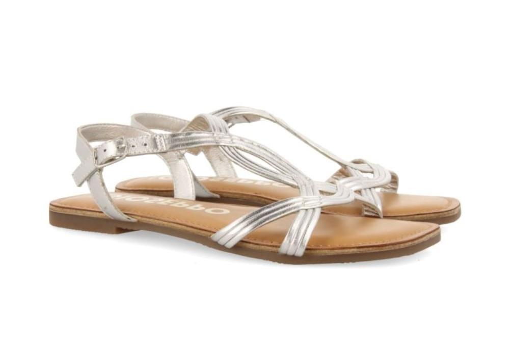 Sandalias planas Gioseppo Elbasan 71705 en plata para mujer