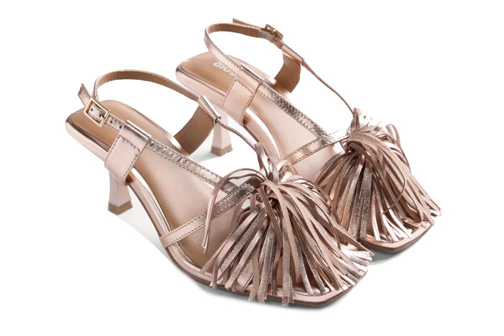Sandalias de tacón fino de piel Gioseppo Lukac 79017 oro con flecos – Sandalias de fiesta