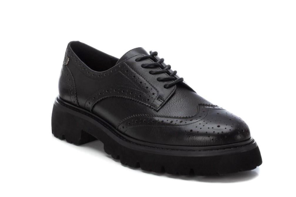 Zapatos con cordones Carmela 161953 en negro para mujer