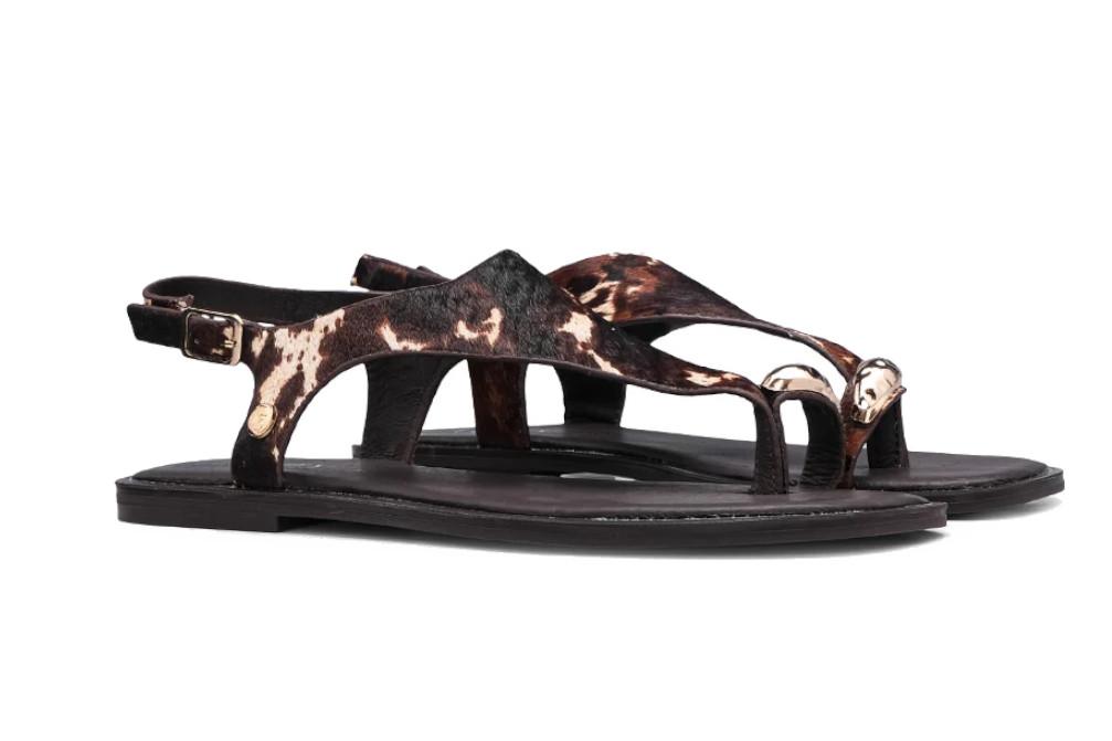 Sandalia plana de dedo animal print TOP3 SF1692 para mujer | Piel marrón con tacón bajo