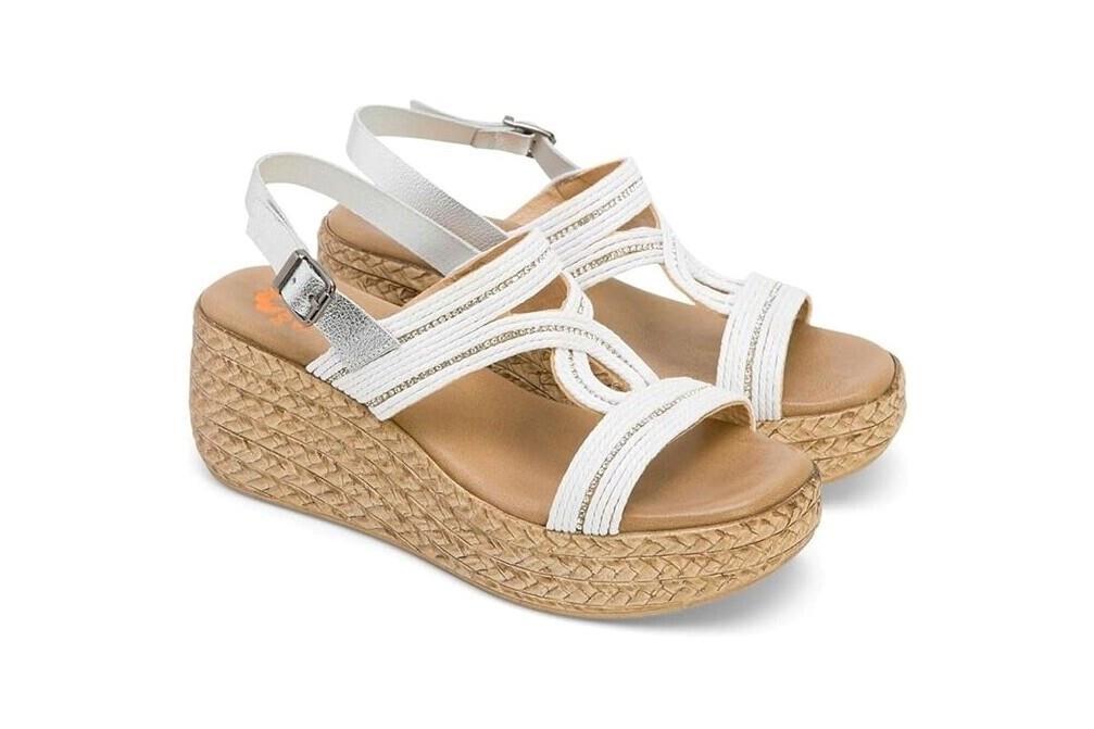 Sandalias con cuña Porronet Gala 3036 en blanco