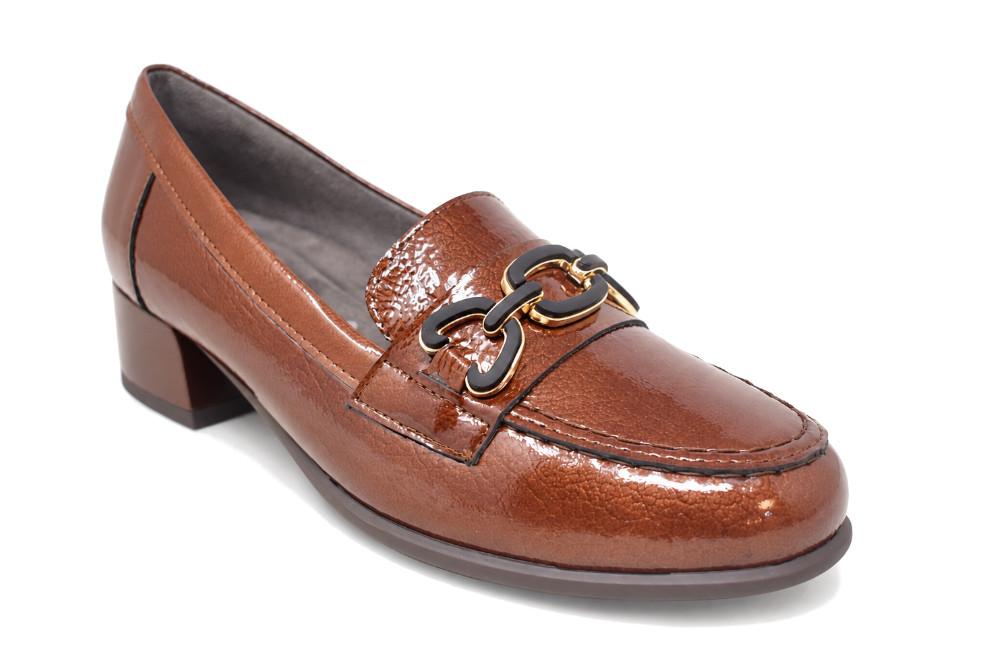 Mocasines de tacón bajo Pitillos 11635 Marrón Mujer en piel charol
