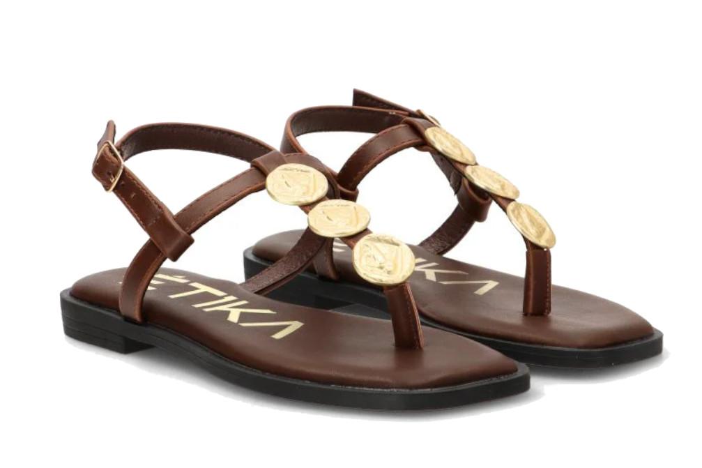 Sandalias Planas de Dedo ETIKA Cefalú 10100 Chocolate para Mujer con Hebilla Ajustable