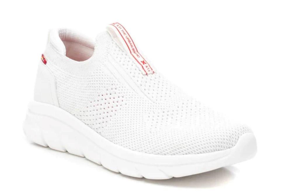 Zapatillas deportivas XTI 143567 en blanco para mujer