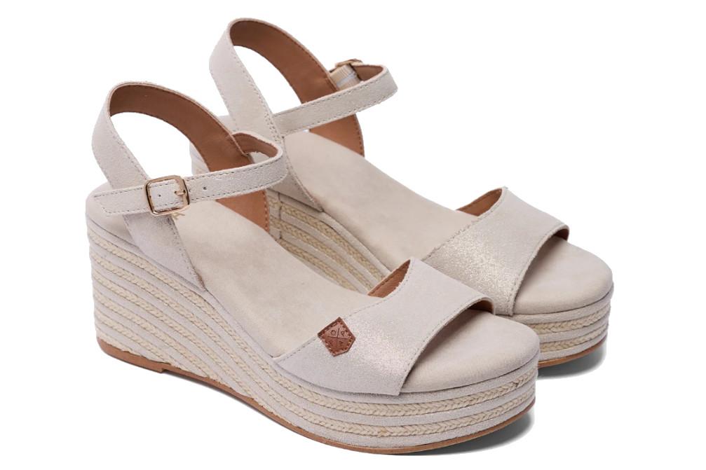 Sandalias con cuña Popa Arenal oro boreal para mujer