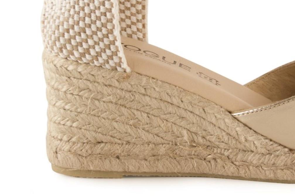 Alpargatas con cuña inVogue 1552 en platino para mujer