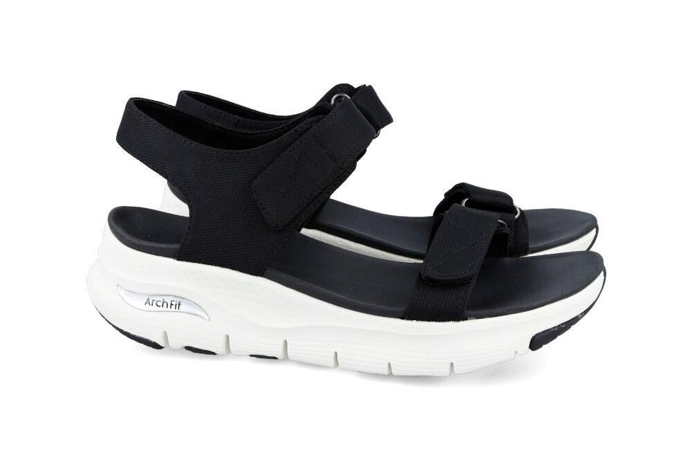 Sandalias Skechers Arch Fit en negro para mujer
