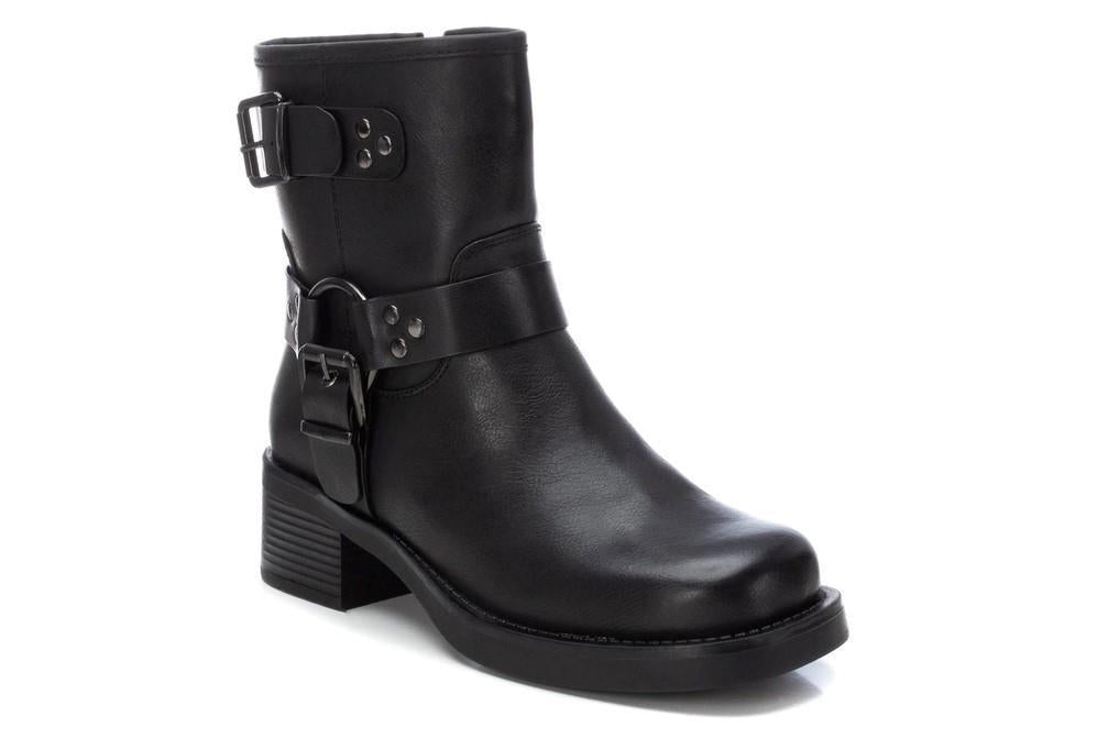 Botines biker XTI 142998 en negro para mujer