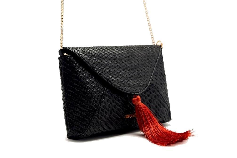 Bolso bandolera de rafia con flecos TRUMBULL 75496 en negro