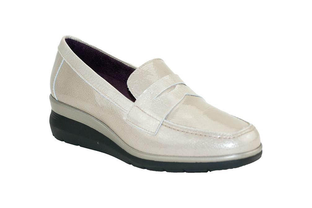 Mocasines planos Pitillos 10735 de color piedra