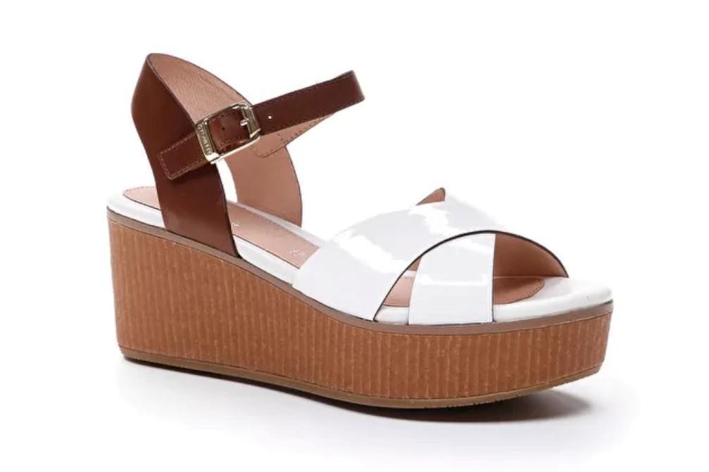 Sandalias con cuña Stonefly DIVA 9 PATENT en blanco para mujer
